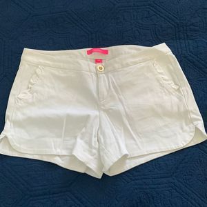 Lilly Pulitzer white shorts